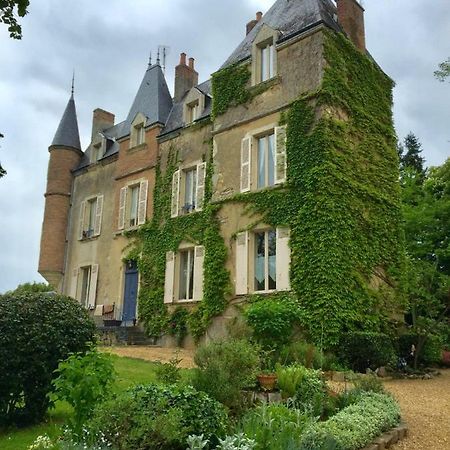 France Petit Chateau 卢埃 外观 照片